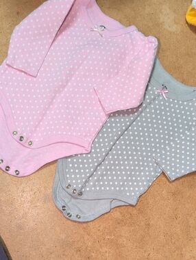 Set Of 2 Baby HB Polka Dot Long Sleeve Onesies - Pink & Gray Size 3-6M